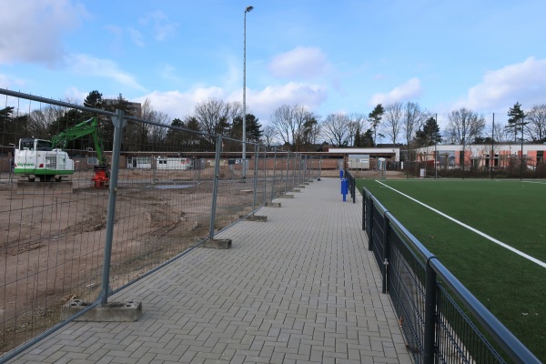 Bezirkssportanlage Am Wald - Düsseldorf-Hassels