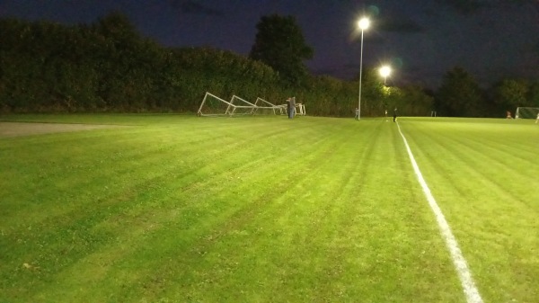 Sportanlage an der Schule B-Platz - Osdorf