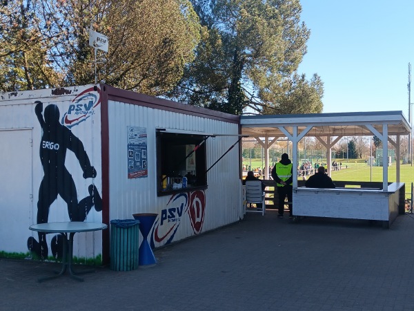 Polizeisportplatz Damerower Weg - Rostock