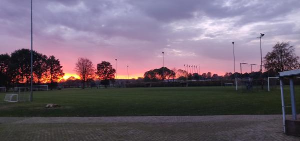 Sportpark Het Breexsel veld 2 - Sint Hubert