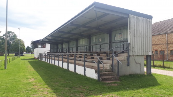 Friedrich-Ludwig-Jahn-Sportplatz 2 - Sukow