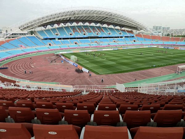 Ansan Wa~ Stadium - Ansan