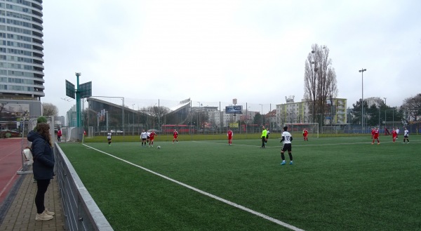Futbalové ihrisko ZŠ Kalinčiakova - Bratislava