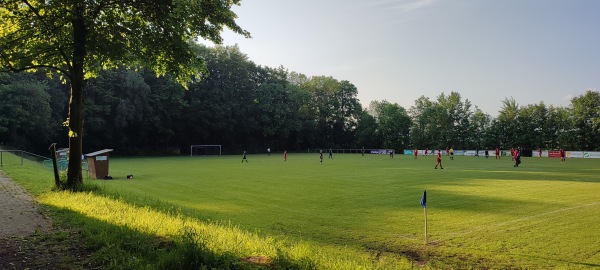 Waldsportplatz Glück Auf - Wennigsen/Deister-Bredenbeck