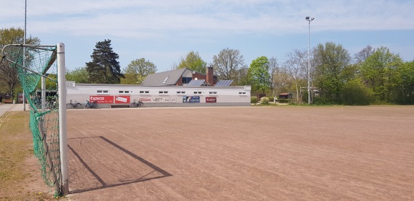 Sportanlage an der Kanalbrücke D-Platz - Hannover-Vahrenheide