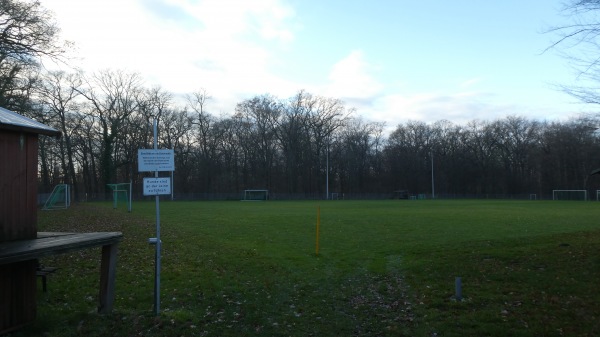 Sportanlage Salzdahlumer Straße B-Platz - Braunschweig-Mascherode