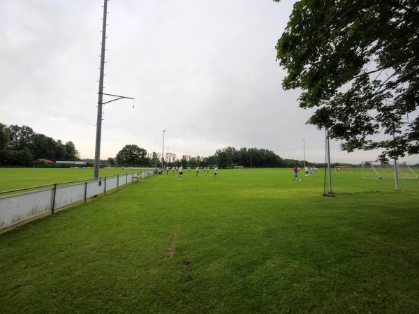 Sportanlage am Schloß Platz 2 - Igling