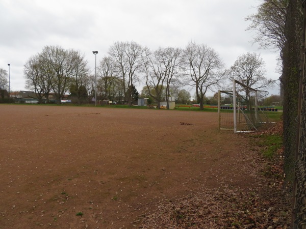 Sportanlage Hebbelstraße B-Platz - Hannover-Sahlkamp