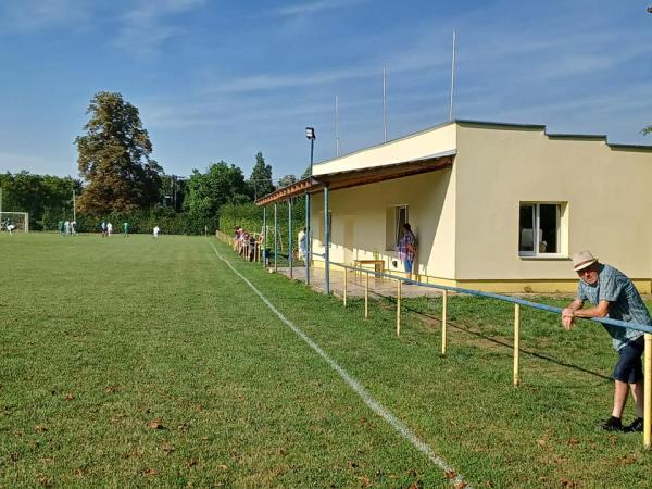 Stadion FK Veľaty - Veľaty