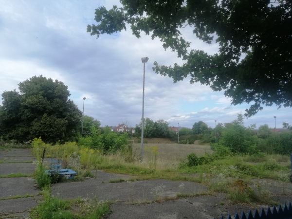 Otto-Bauder-Sportanlage Platz 2 - Mannheim-Seckenheim