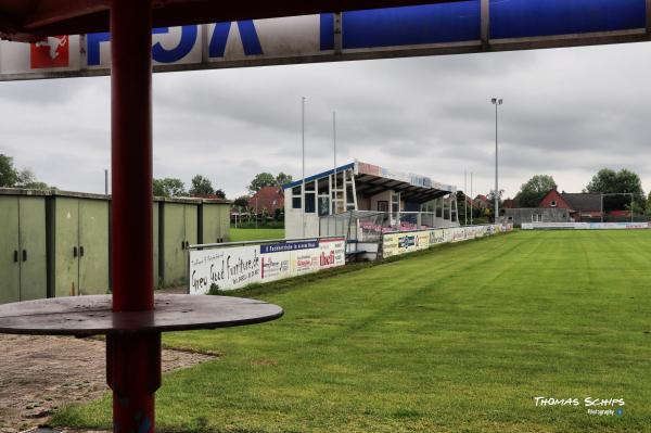 Kutscher Arena im Sportpark Siedlungsweg - Norden/Ostfriesland-Süderneuland I