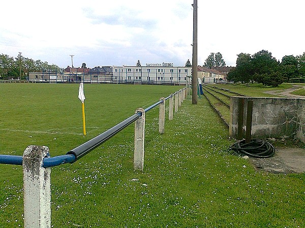 Stadion am Quenz Nebenplatz 1 - Brandenburg/Havel