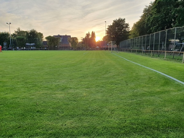 Sportplatz an der Schule - Dassendorf