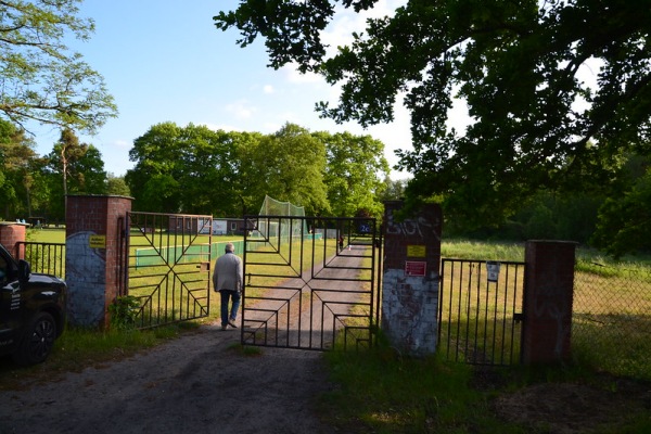 Sportplatz am Borwinseck - Güstrow