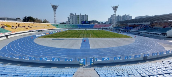 Gangneung Stadium - Gangneung