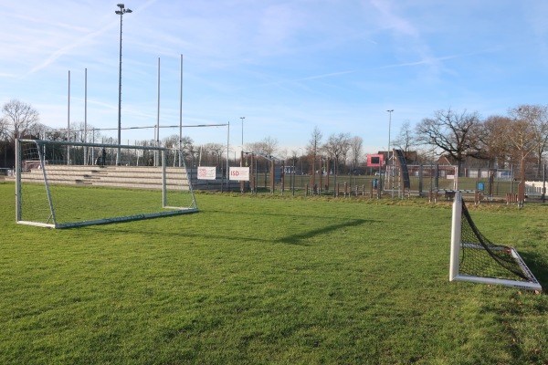 Sportanlage International School of Düsseldorf - Düsseldorf-Lohausen