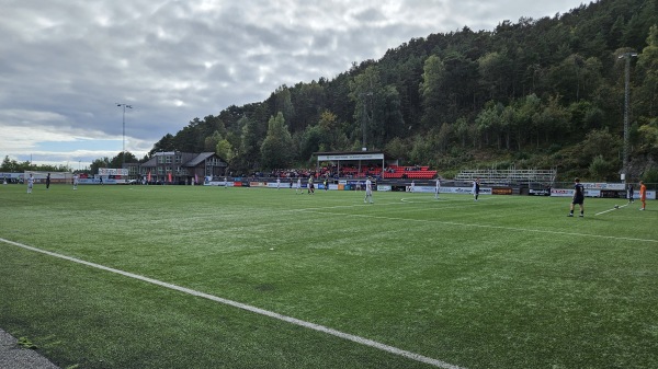 Follese Tertnes Holding Arena - Strusshamn