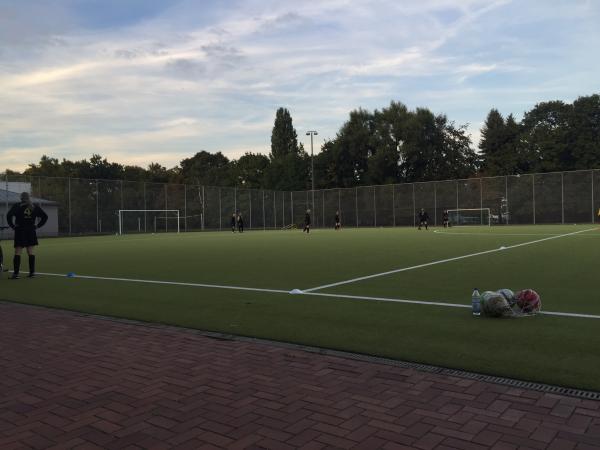 Sportanlage Haarlemer Straße Platz 2 - Berlin-Buckow