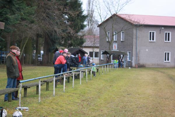 Sportplatz Am Schloßpark - Neetzow-Liepen