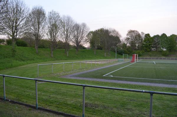Anton-Klein-Sportpark Platz 3 - Hennef/Sieg