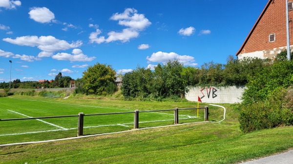 Sportplatz am Schloß - Emskirchen-Brunn