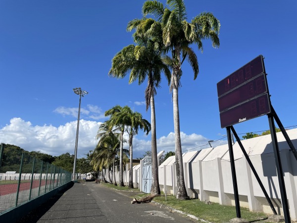 Stade Roger Zami - Le-Gosier