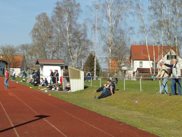 Sportplatz Kickelhähnchen - Geschwenda