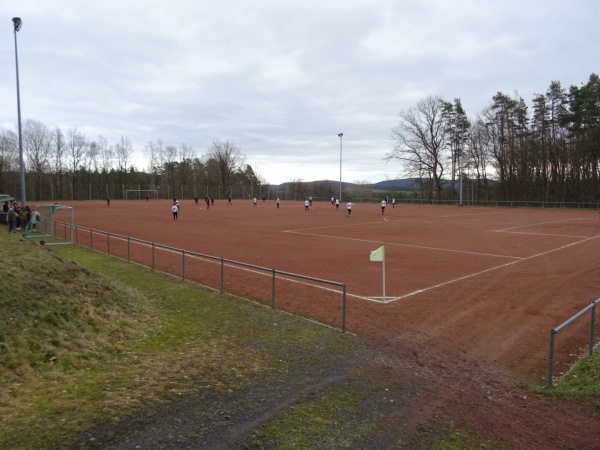 Sportgelände Biene Platz 2 - Neuhaus-Schierschnitz