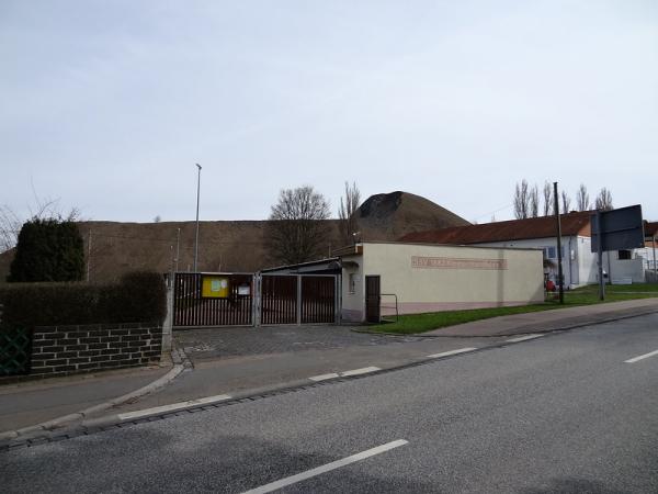 Sportplatz am Lichtloch 81F - Klostermansfeld