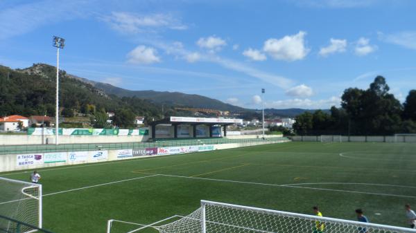 Estádio Municipal Rafael Pedreira - Vila Nova Cerveira