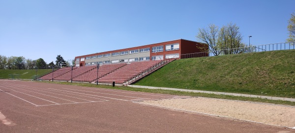 Stadion im Bildungszentrum  - Halle/Saale-Neustadt