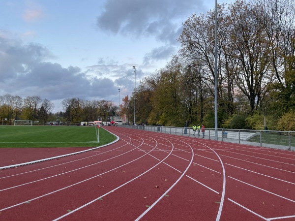Sportanlage am Stadtgymnasium GSV-Platz - Köln-Porz