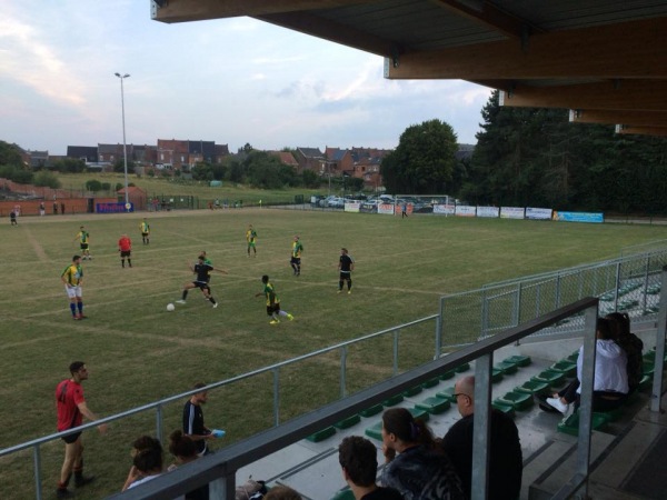 Stade Communal Le Roeulx - Le Roeulx