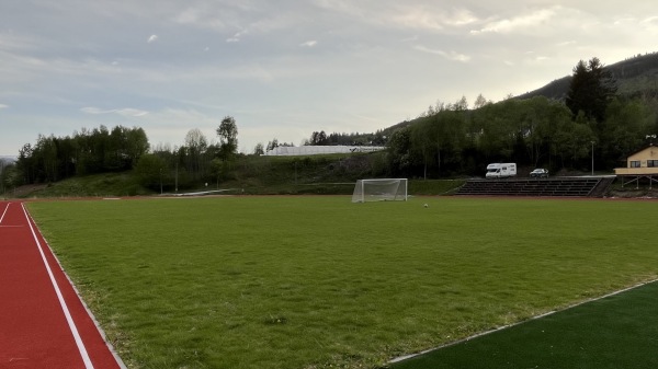 Syril Stadion - Leikanger