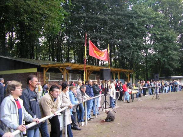 Volksbank-Stadion im Volksgarten - Dortmund-Mengede