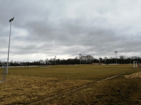Boisko KS Ożarowianka - Kręczki