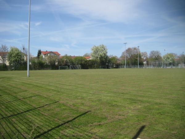 Sepp-Herberger-Stadion Nebenplatz 2 - Weinheim/Bergstraße