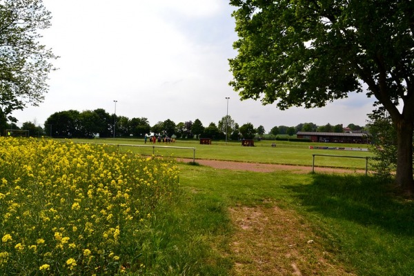 Sportplatz Friedrich-Ludwig-Jahn-Straße - Söhlde-Hoheneggelsen