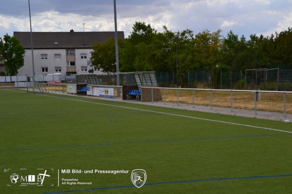 Eintracht-Sportplatz Wasserwerkstraße - Bürstadt