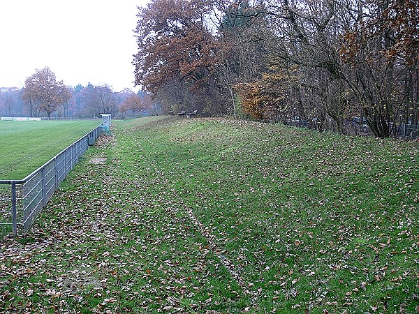 Sportanlage Schwanheimer Bahnstraße - Frankfurt/Main-Schwanheim