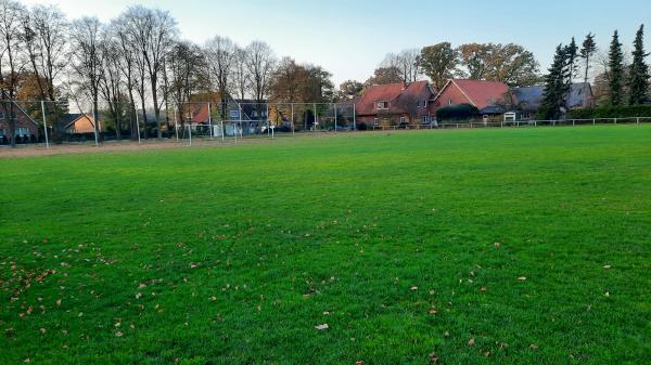 Sportanlage an der Schule Platz 2 - Kutenholz