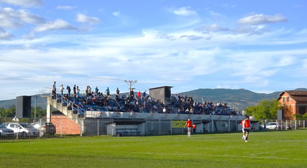 Fudbalski stadion Omarska - Omarska