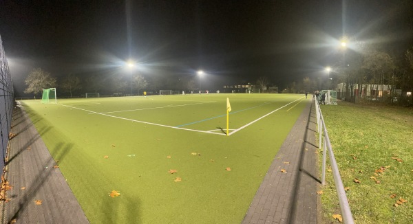 Sportanlage Im Spektefeld Platz 2 - Berlin-Falkenhagener Feld
