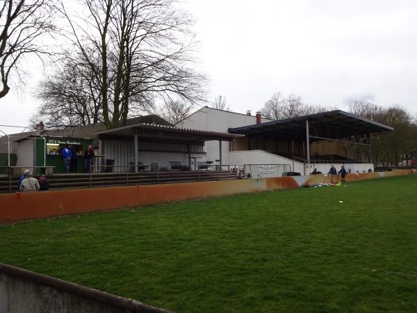 Bezirkssportanlage Warbruckstraße I / MTV-Stadion - Duisburg-Marxloh