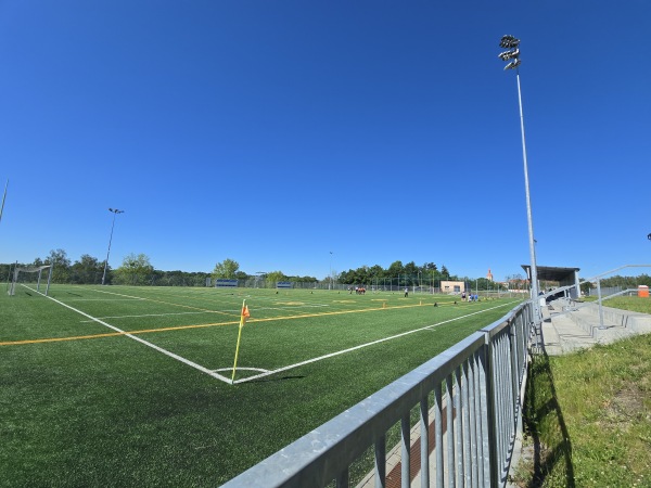 Sportovní Areál Poruba-Sareza hřiště 2 - Ostrava-Poruba