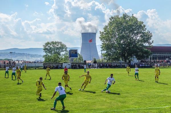 Stadiumi Agron Rama - Obilić