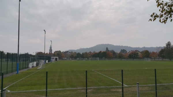 Športni park Šiška - pomožno igrišče 2 - Ljubljana