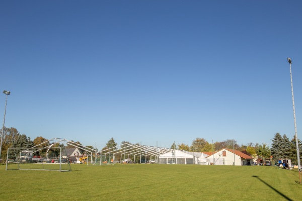 Sportplatz Kemnitz 2 - Bernstadt/Eigen-Kemnitz
