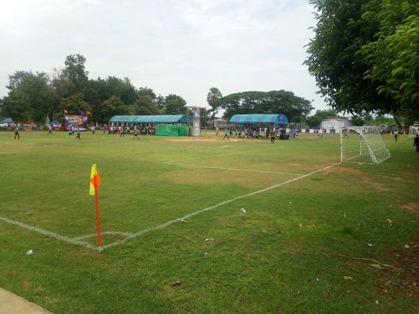 Wat Ban Khok Lek School Ground - Ban Khok Lek