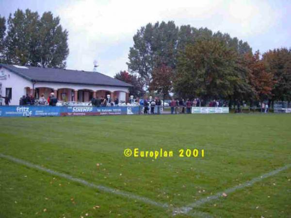 Stadion an der Sandgrube - Karlsruhe-Neureut